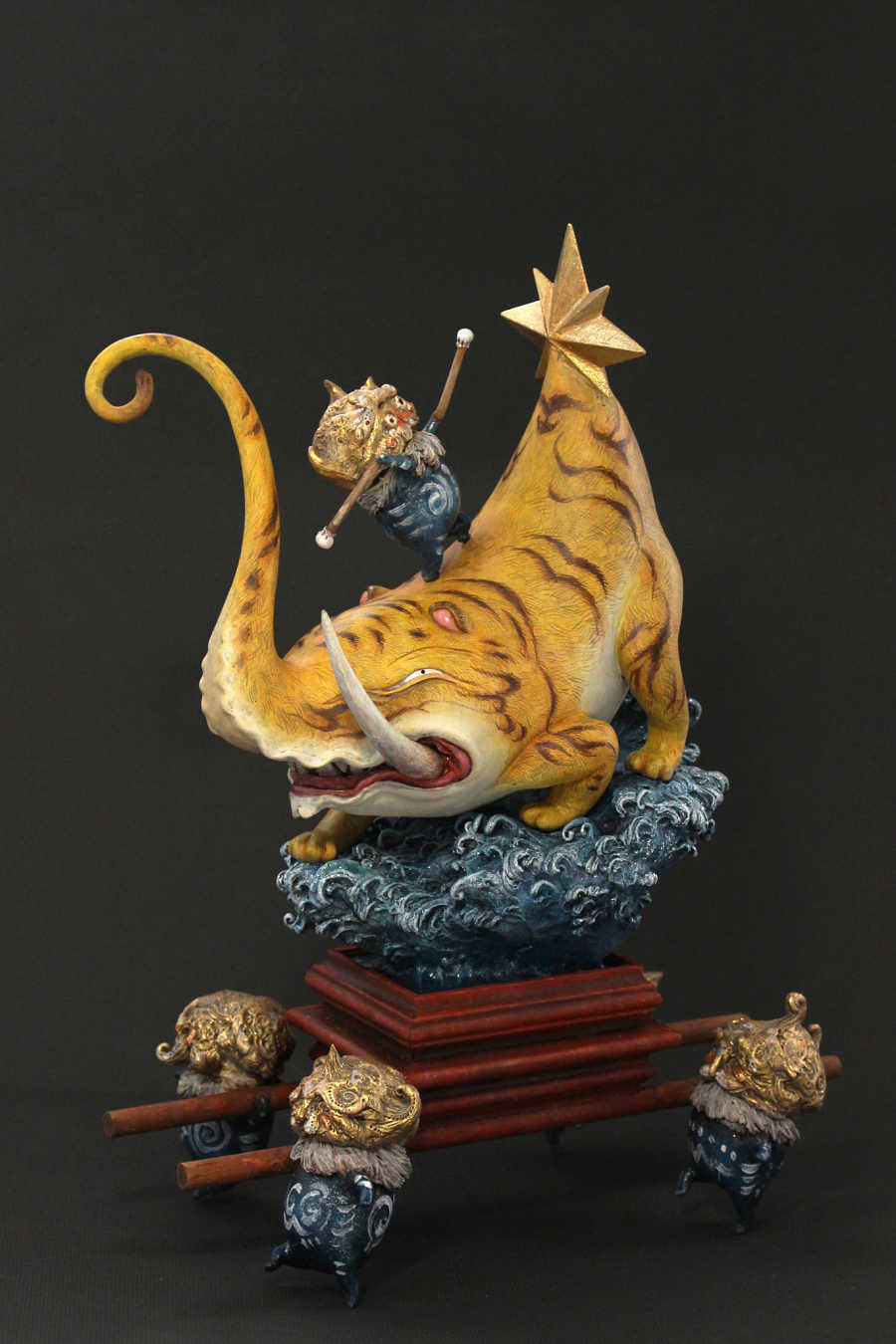 Akishi Ueda surreal creature sculptures