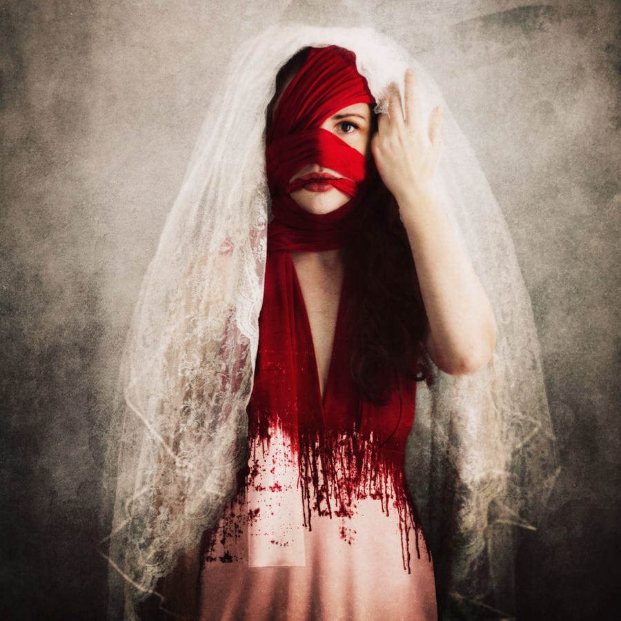 Jen Kiaba bloody bride