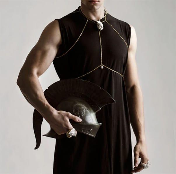 macabre-objects-gladiator