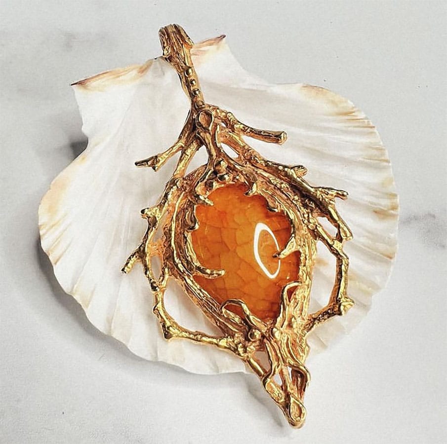 burial-ground-shell-amulet