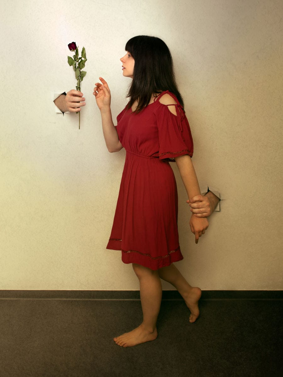 Emanuela-Nesko-Moving-On