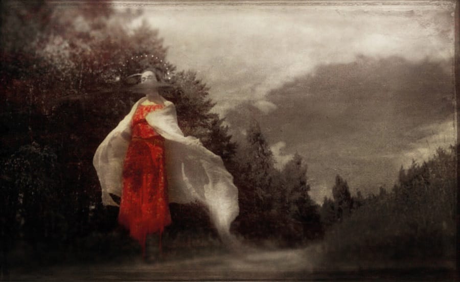 Ana-Priscila-Rodriguez-ghostly