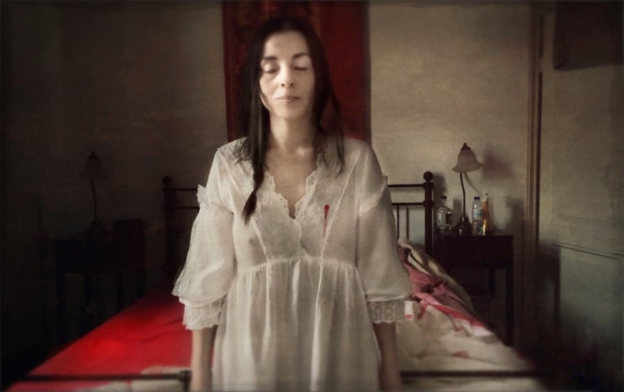 Ana-Priscila-Rodriquez-of-Mother-Dress-Invisible-Photography