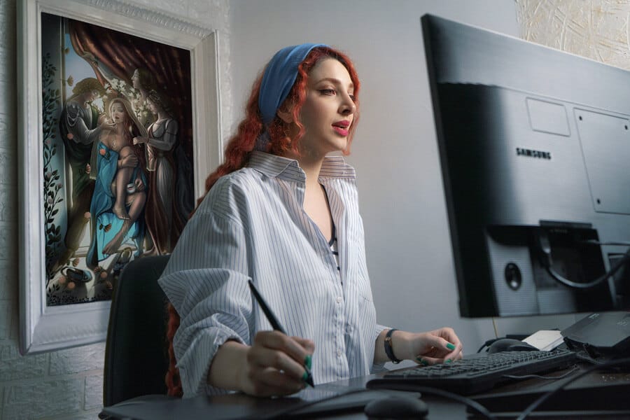 Farnoosh-Doroudgar-profile
