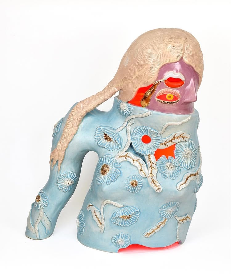 emily-counts-scupture