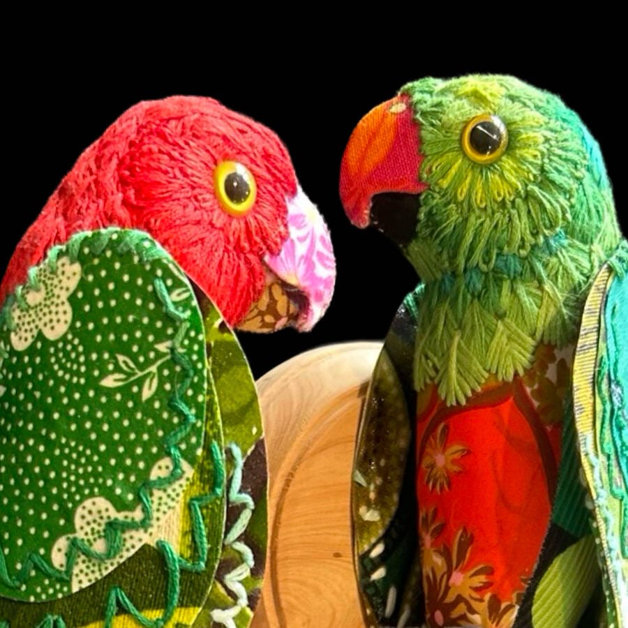 Robyn-Lees-West-love-birds